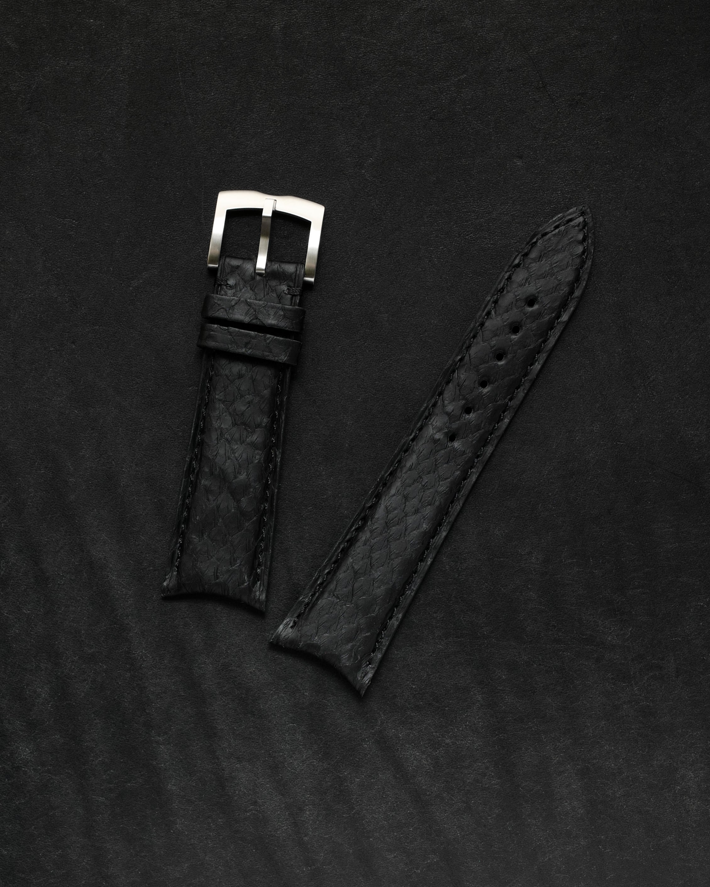 Salmon leather strap